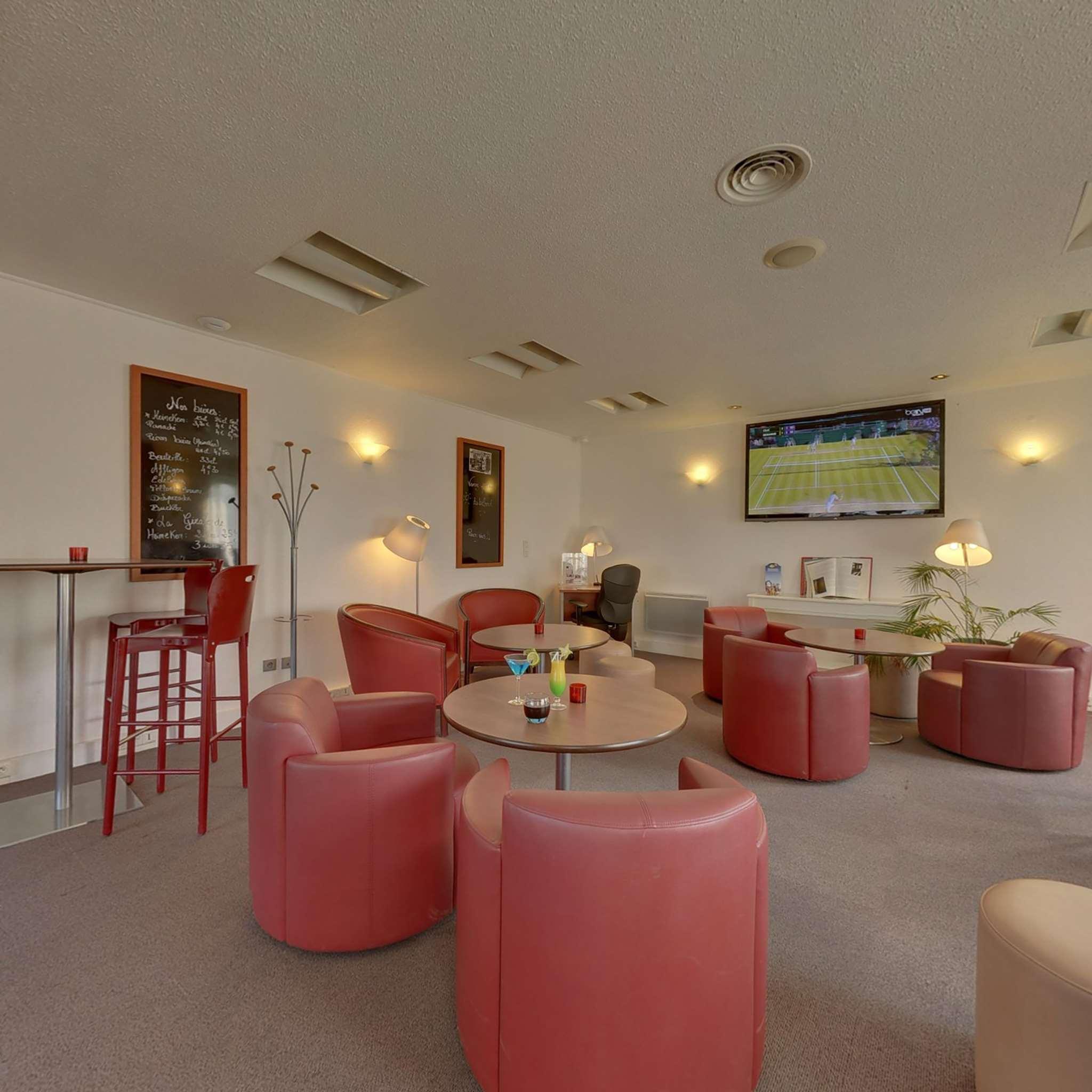 B&B Hotel Roissy - Saint Witz Ex-Campanile Roissy - Saint Witz Eksteriør billede