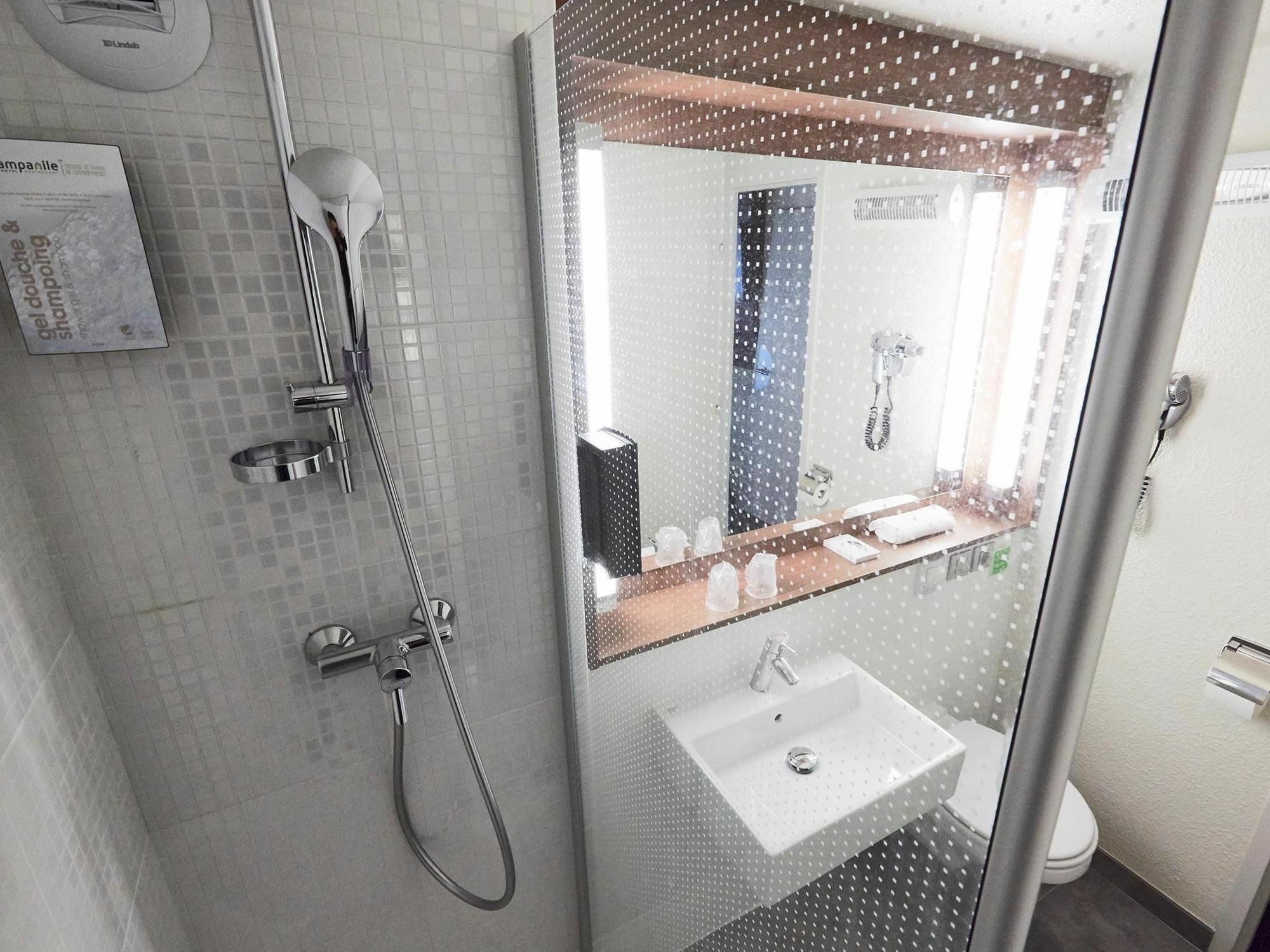B&B Hotel Roissy - Saint Witz Ex-Campanile Roissy - Saint Witz Eksteriør billede